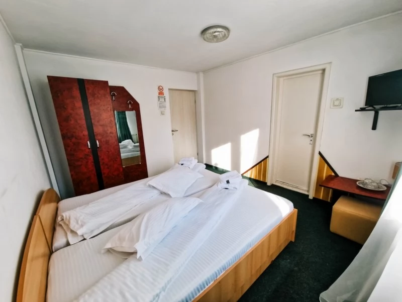 Maroshévíz Szállás | Motel (K0677-42) A kép szerzői jogvédelem alatt állhat. Javasolt a kapcsolatfelvétel a jog tulajdonossal.