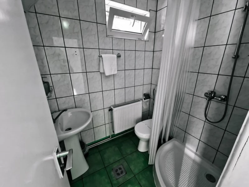 Maroshévíz Szállás | Motel (K0677-50) A kép szerzői jogvédelem alatt állhat. Javasolt a kapcsolatfelvétel a jog tulajdonossal.