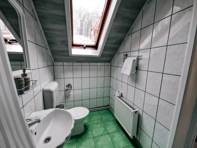 Toplița Cazare | Motel (K0677-71) Imaginea poate fi supusă drepturilor de autor. Se recomandă contactarea titularului drepturilor.