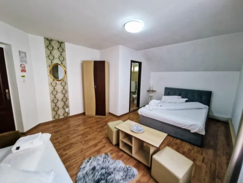Toplița Cazare | Motel (K0677-83) Imaginea poate fi supusă drepturilor de autor. Se recomandă contactarea titularului drepturilor.