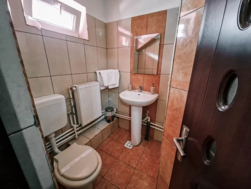 Maroshévíz Szállás | Motel (K0677-93) A kép szerzői jogvédelem alatt állhat. Javasolt a kapcsolatfelvétel a jog tulajdonossal.