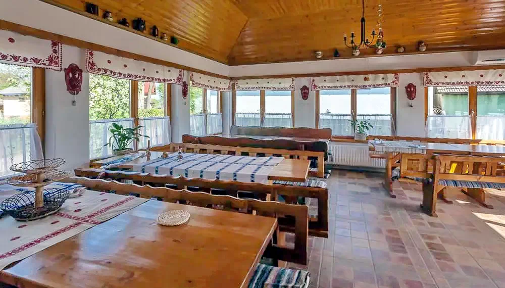 Koltó Szállás | Motel (K0441-3) A kép szerzői jogvédelem alatt állhat. Javasolt a kapcsolatfelvétel a jog tulajdonossal.