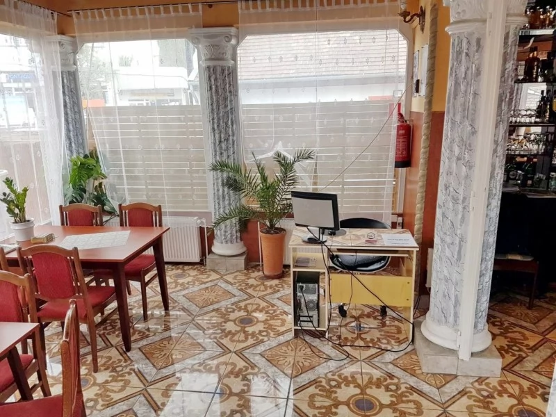 Budapesta Cazare | Hotel** (K1055-7) Imaginea poate fi supusă drepturilor de autor. Se recomandă contactarea titularului drepturilor.