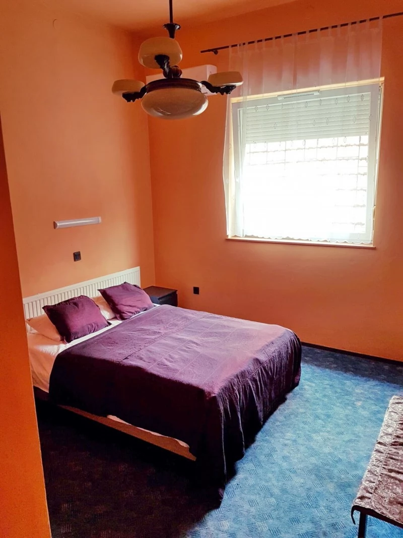 Budapesta Cazare | Hotel** (K1055-11) Imaginea poate fi supusă drepturilor de autor. Se recomandă contactarea titularului drepturilor.