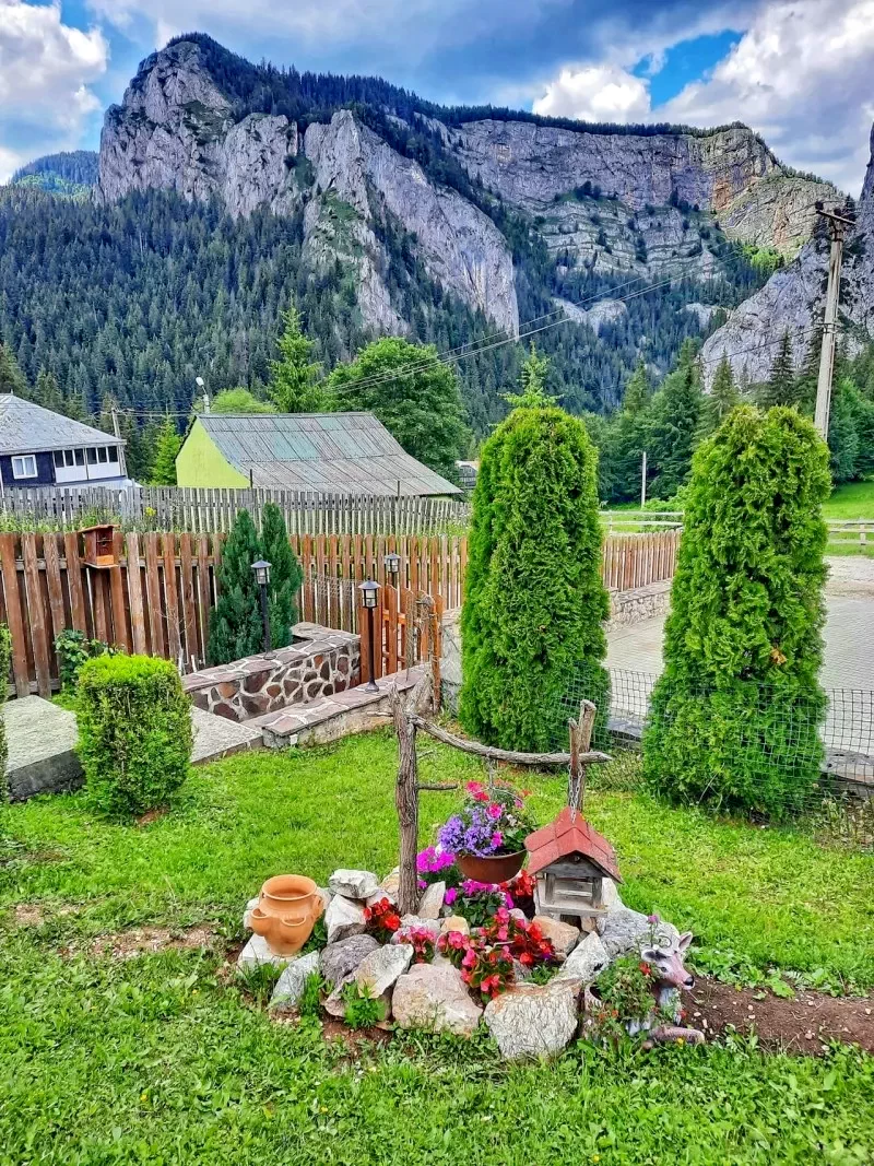 Gyilkostó Szállás | Panzió (K0910-13) A kép szerzői jogvédelem alatt állhat. Javasolt a kapcsolatfelvétel a jog tulajdonossal. Gyilkostó Szállás | Panzió (K0910-13) A kép szerzői jogvédelem alatt állhat. Javasolt a kapcsolatfelvétel a jog tulajdonossal.