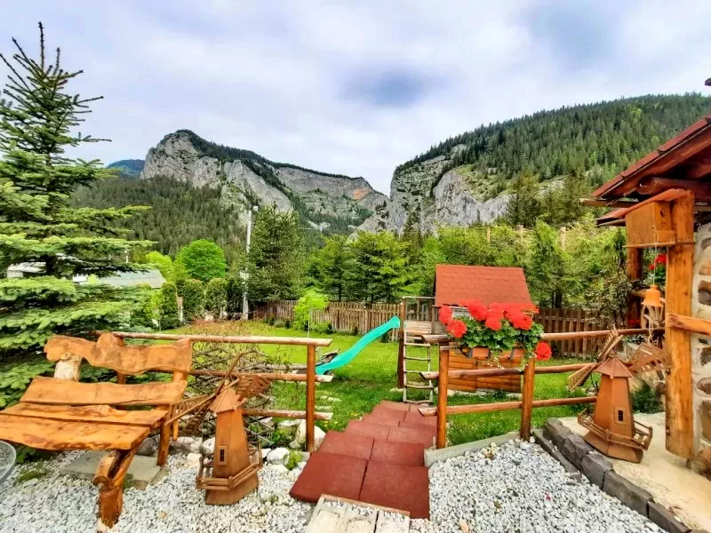 Gyilkostó Szállás | Panzió (K0910-19) A kép szerzői jogvédelem alatt állhat. Javasolt a kapcsolatfelvétel a jog tulajdonossal. Gyilkostó Szállás | Panzió (K0910-19) A kép szerzői jogvédelem alatt állhat. Javasolt a kapcsolatfelvétel a jog tulajdonossal.