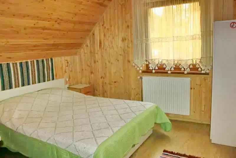 Gyilkostó Szállás | Panzió (K0910-30) A kép szerzői jogvédelem alatt állhat. Javasolt a kapcsolatfelvétel a jog tulajdonossal. Gyilkostó Szállás | Panzió (K0910-30) A kép szerzői jogvédelem alatt állhat. Javasolt a kapcsolatfelvétel a jog tulajdonossal.