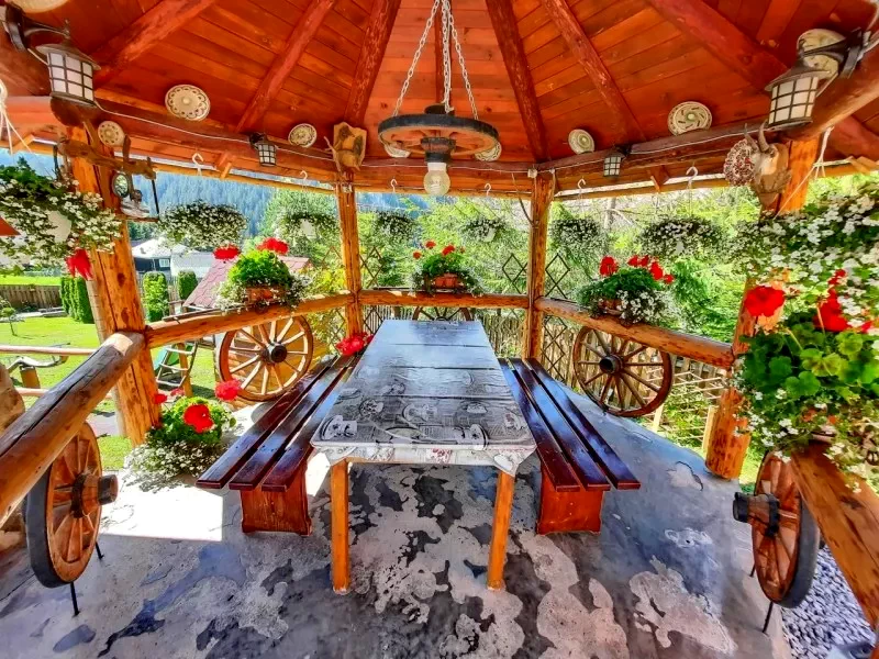 Lacu Roșu Cazare | Motel (K0910-37) Imaginea poate fi supusă drepturilor de autor. Se recomandă contactarea titularului drepturilor.