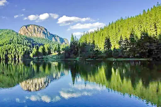 Gyilkostó Szállás | Motel (K0910-42) A kép szerzői jogvédelem alatt állhat. Javasolt a kapcsolatfelvétel a jog tulajdonossal.