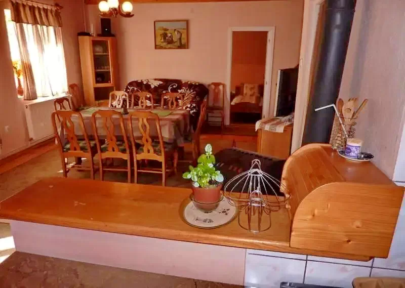 Pârâu Satu Mare Cazare | Sat de vacanță (K1154-10) Imaginea poate fi supusă drepturilor de autor. Se recomandă contactarea titularului drepturilor.