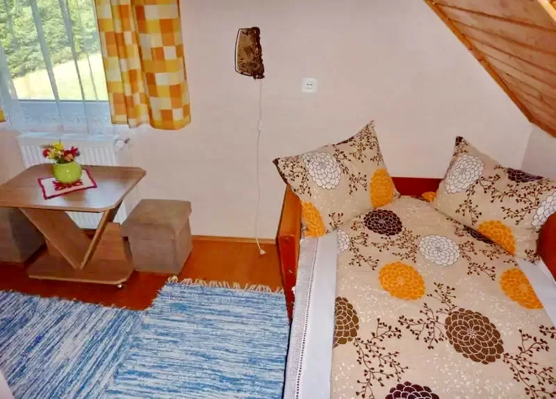 Pârâu Satu Mare Cazare | Cabană (K1154-18) Imaginea poate fi supusă drepturilor de autor. Se recomandă contactarea titularului drepturilor. Pârâu Satu Mare Cazare | Cabană (K1154-18) Imaginea poate fi supusă drepturilor de autor. Se recomandă contactarea titularului drepturilor.