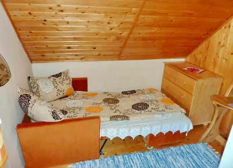 Pârâu Satu Mare Cazare | Sat de vacanță (K1154-23) Imaginea poate fi supusă drepturilor de autor. Se recomandă contactarea titularului drepturilor.