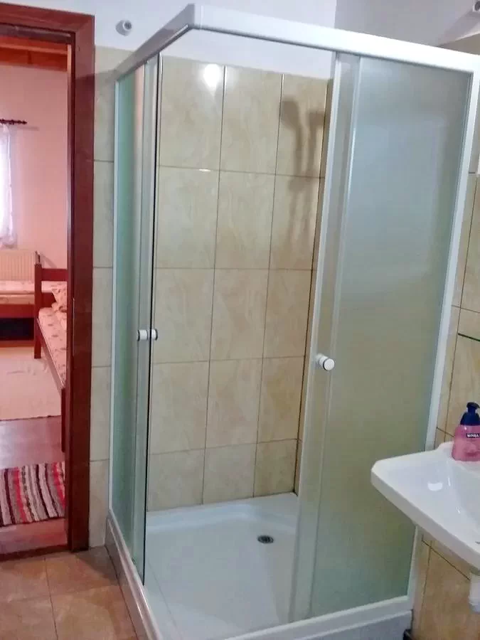 Păuleni-Ciuc Cazare | Motel (K0128-18) Imaginea poate fi supusă drepturilor de autor. Se recomandă contactarea titularului drepturilor.