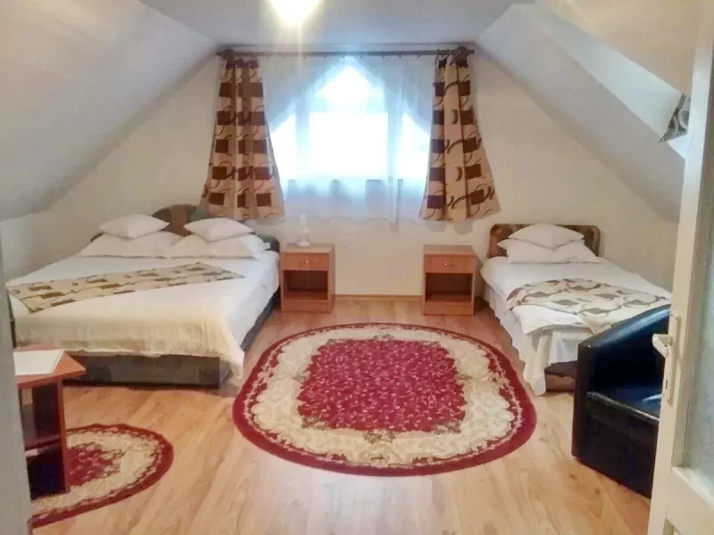 Păuleni-Ciuc Cazare | Motel (K0128-27) Imaginea poate fi supusă drepturilor de autor. Se recomandă contactarea titularului drepturilor.