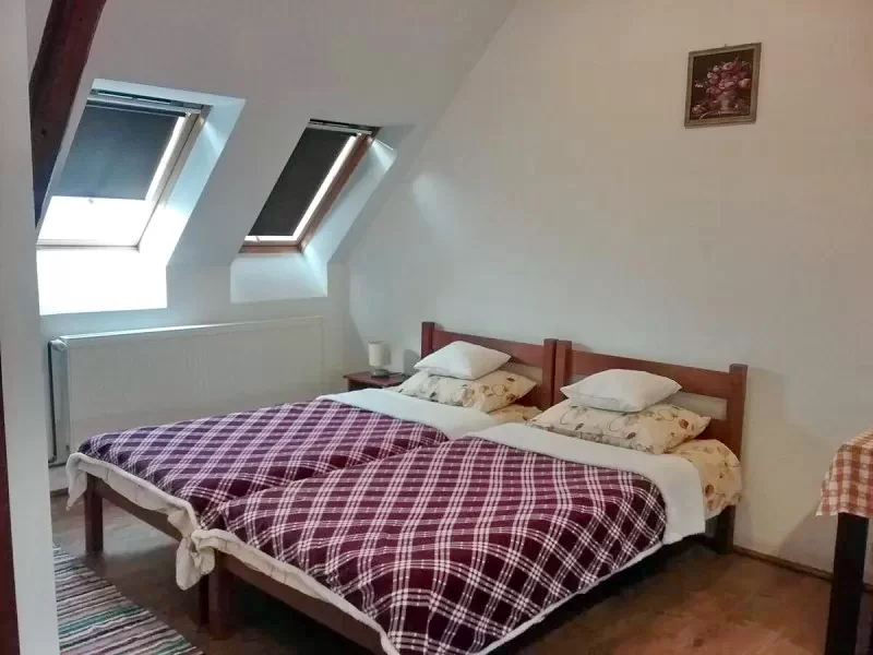 Păuleni-Ciuc Cazare | Motel (K0128-40) Imaginea poate fi supusă drepturilor de autor. Se recomandă contactarea titularului drepturilor.