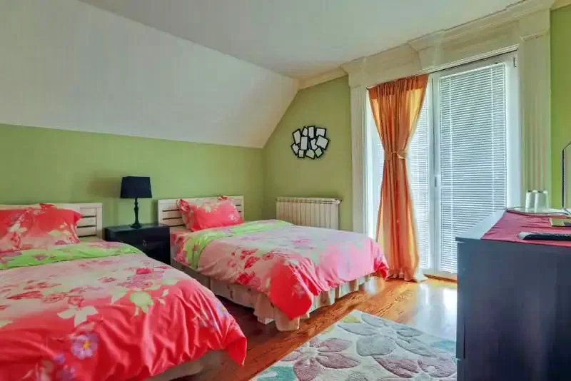 Hátszeg Szállás | Motel (K0396-9) A kép szerzői jogvédelem alatt állhat. Javasolt a kapcsolatfelvétel a jog tulajdonossal.