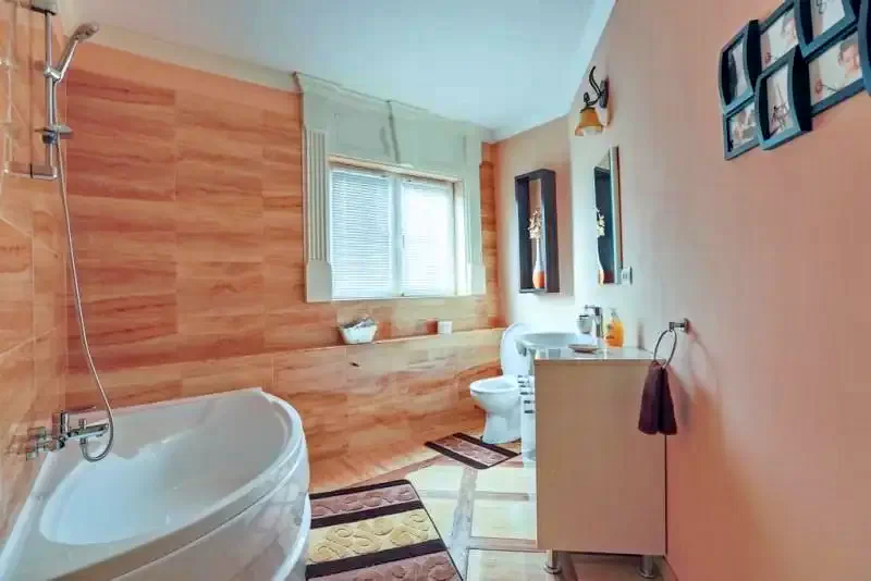 Hátszeg Szállás | Motel (K0396-19) A kép szerzői jogvédelem alatt állhat. Javasolt a kapcsolatfelvétel a jog tulajdonossal.