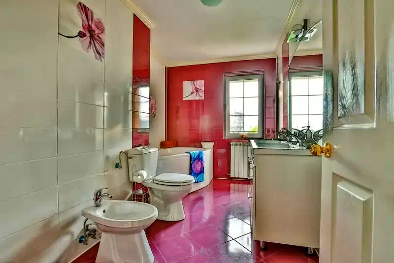 Hațeg Cazare | Motel (K0396-22) Imaginea poate fi supusă drepturilor de autor. Se recomandă contactarea titularului drepturilor.