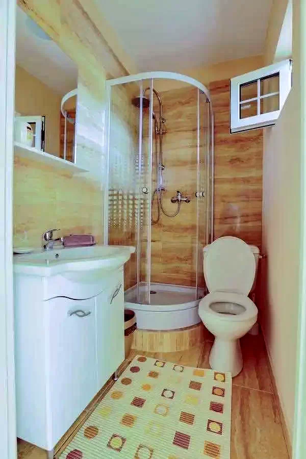 Hațeg Cazare | Motel (K0396-25) Imaginea poate fi supusă drepturilor de autor. Se recomandă contactarea titularului drepturilor.