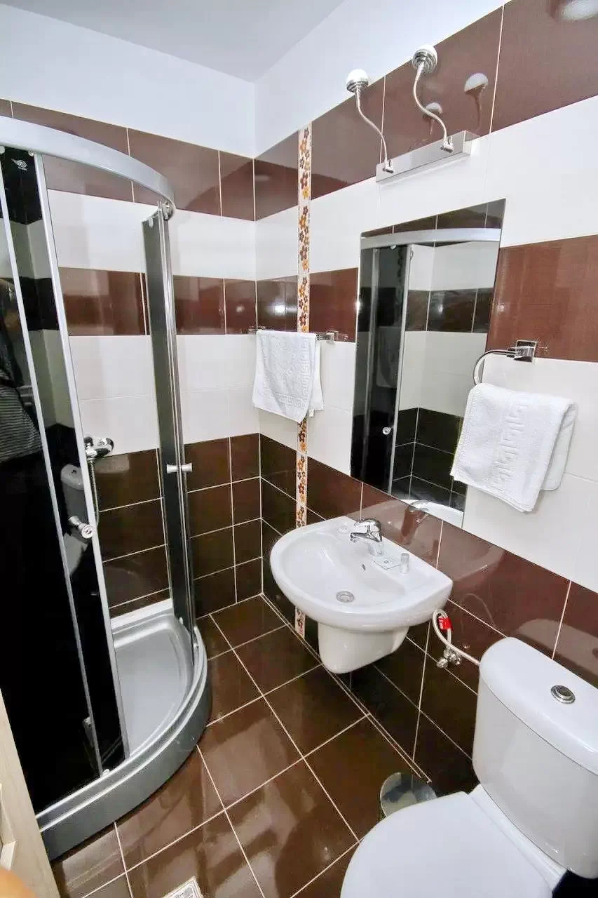 Tulcea Cazare | Motel (K1307-8) Imaginea poate fi supusă drepturilor de autor. Se recomandă contactarea titularului drepturilor.