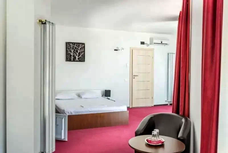 Tulcea Cazare | Pensiune (K1307-10) Imaginea poate fi supusă drepturilor de autor. Se recomandă contactarea titularului drepturilor.