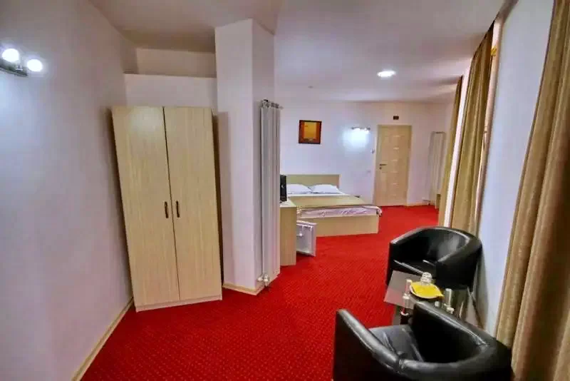 Tulcea Cazare | Pensiune (K1307-11) Imaginea poate fi supusă drepturilor de autor. Se recomandă contactarea titularului drepturilor.