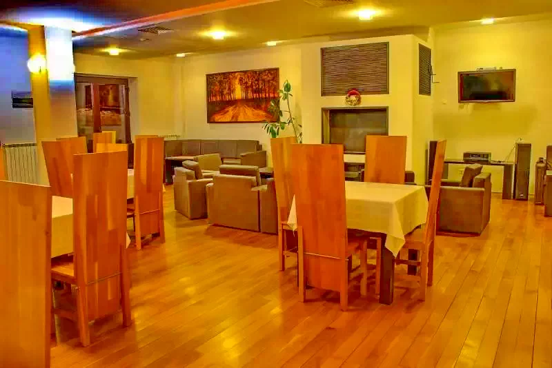 Harghita-Băi Cazare | Motel (K1077-8) Imaginea poate fi supusă drepturilor de autor. Se recomandă contactarea titularului drepturilor.