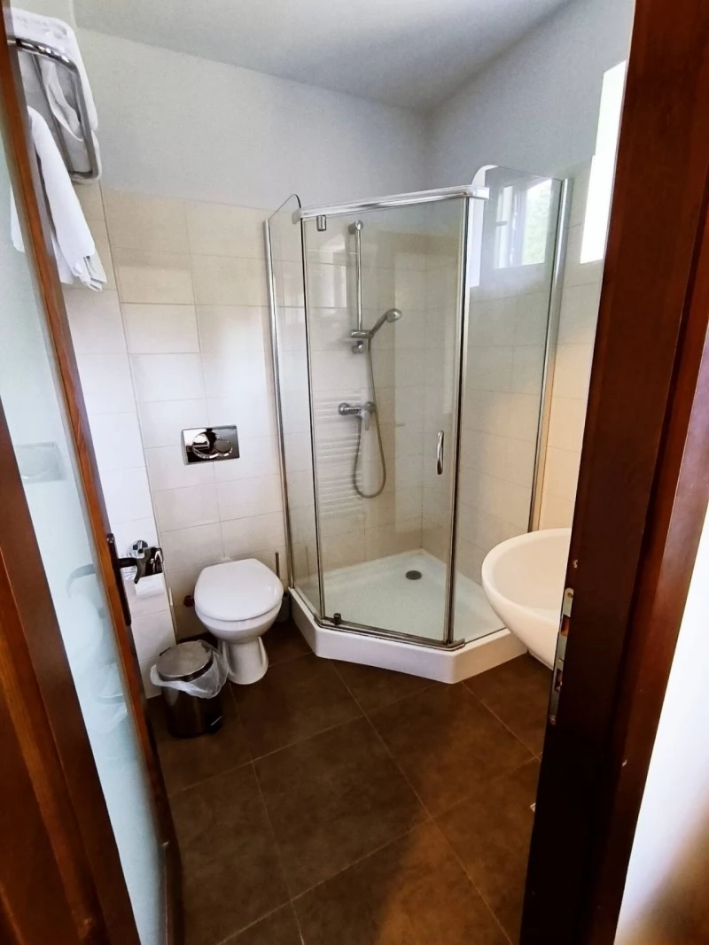 Harghita-Băi Cazare | Motel (K1077-18) Imaginea poate fi supusă drepturilor de autor. Se recomandă contactarea titularului drepturilor.