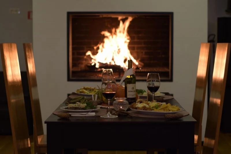 Harghita-Băi Cazare | Pensiune (K1077-46) Imaginea poate fi supusă drepturilor de autor. Se recomandă contactarea titularului drepturilor.