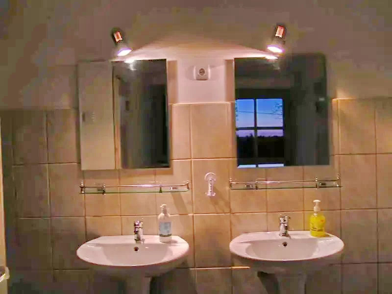 Băile Homorod Cazare | Pensiune (K0121-20) Imaginea poate fi supusă drepturilor de autor. Se recomandă contactarea titularului drepturilor.