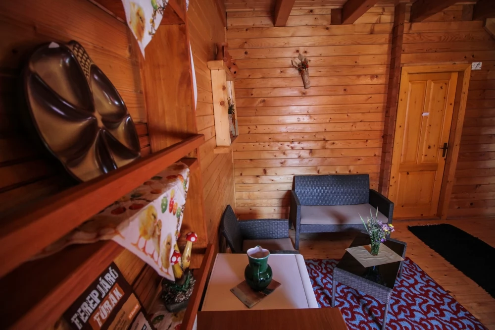 Sub Cetate Cazare | Hotel**** (K1442-7) Imaginea poate fi supusă drepturilor de autor. Se recomandă contactarea titularului drepturilor.