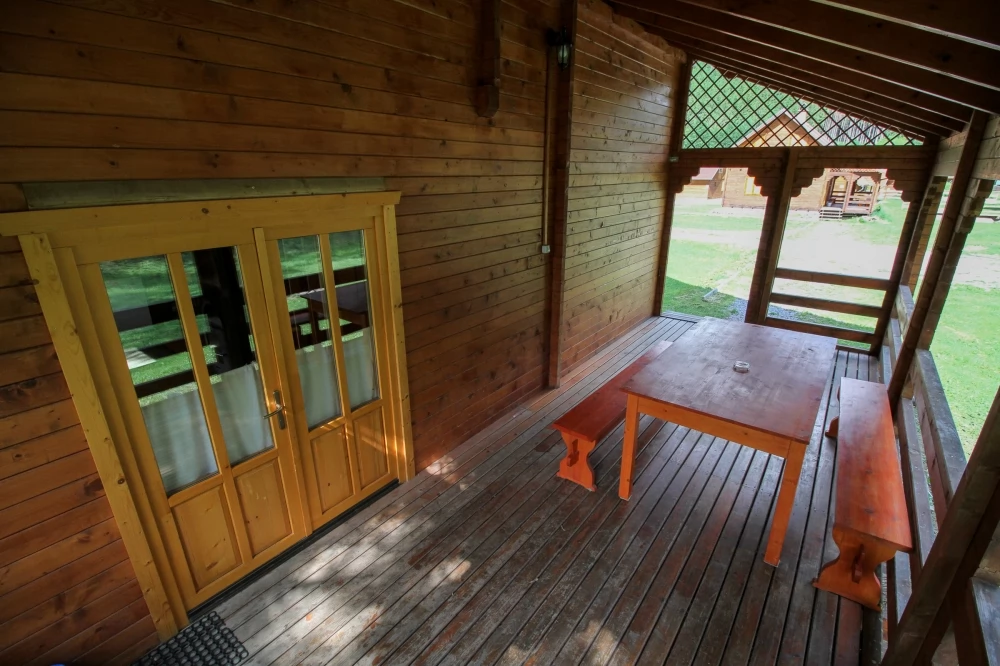 Sub Cetate Cazare | Hotel**** (K1442-27) Imaginea poate fi supusă drepturilor de autor. Se recomandă contactarea titularului drepturilor.