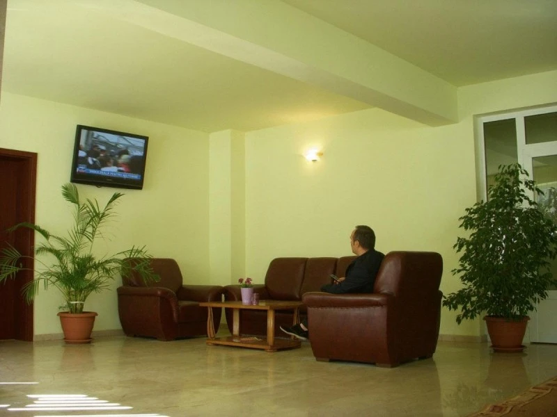 Brassó Szállás | Hotel** (K1531-36) A kép szerzői jogvédelem alatt állhat. Javasolt a kapcsolatfelvétel a jog tulajdonossal. Brassó Szállás | Hotel** (K1531-36) A kép szerzői jogvédelem alatt állhat. Javasolt a kapcsolatfelvétel a jog tulajdonossal.