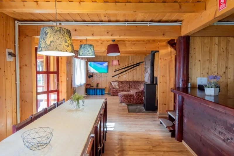 Harghita Madaras Cazare | Cabană (K1285-3) Imaginea poate fi supusă drepturilor de autor. Se recomandă contactarea titularului drepturilor. Harghita Madaras Cazare | Cabană (K1285-3) Imaginea poate fi supusă drepturilor de autor. Se recomandă contactarea titularului drepturilor.