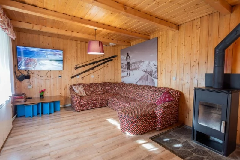 Harghita Madaras Cazare | Cabană (K1285-21) Imaginea poate fi supusă drepturilor de autor. Se recomandă contactarea titularului drepturilor. Harghita Madaras Cazare | Cabană (K1285-21) Imaginea poate fi supusă drepturilor de autor. Se recomandă contactarea titularului drepturilor.