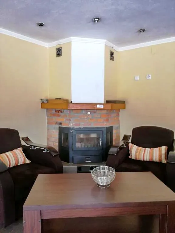 Felsőszombatfalva Szállás | Motel (K0737-13) A kép szerzői jogvédelem alatt állhat. Javasolt a kapcsolatfelvétel a jog tulajdonossal.