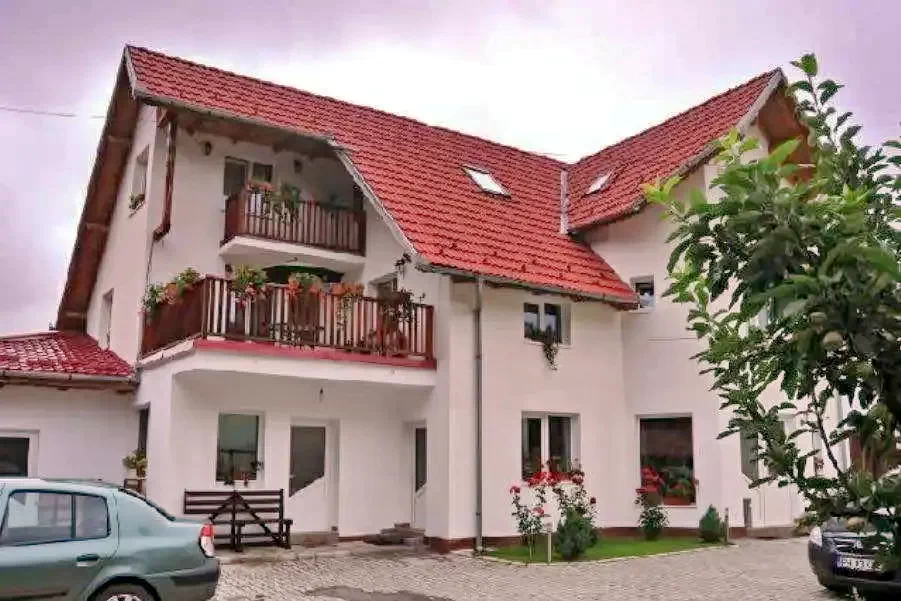 Felsőszombatfalva Szállás | Motel (K0737-16) A kép szerzői jogvédelem alatt állhat. Javasolt a kapcsolatfelvétel a jog tulajdonossal.