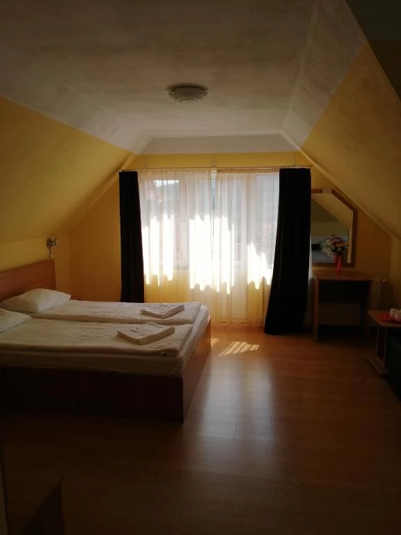 Felsőszombatfalva Szállás | Motel (K0737-21) A kép szerzői jogvédelem alatt állhat. Javasolt a kapcsolatfelvétel a jog tulajdonossal.