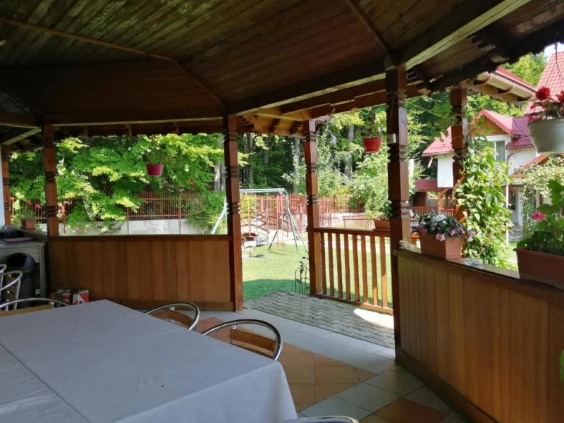 Sâmbăta de Sus Cazare | Pensiune (K0737-34) Imaginea poate fi supusă drepturilor de autor. Se recomandă contactarea titularului drepturilor. Sâmbăta de Sus Cazare | Pensiune (K0737-34) Imaginea poate fi supusă drepturilor de autor. Se recomandă contactarea titularului drepturilor.