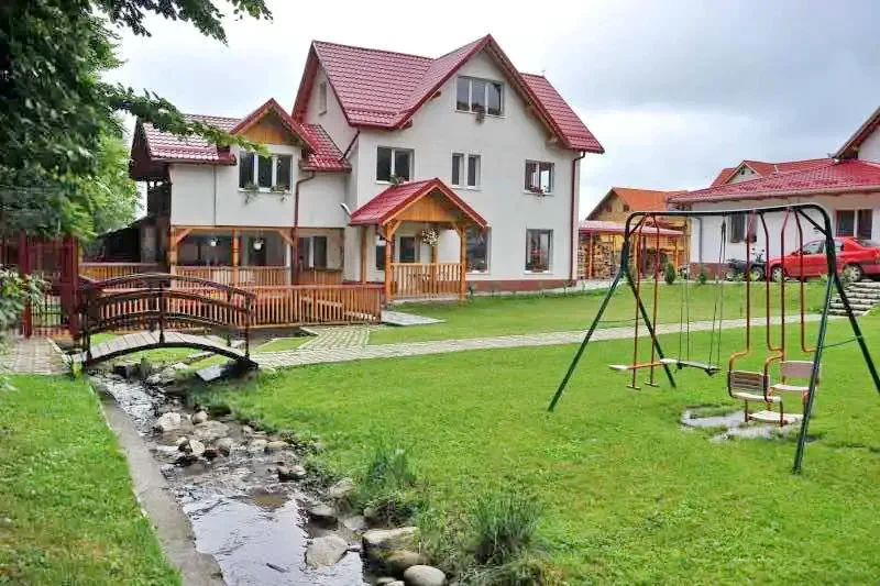 Sâmbăta de Sus Cazare | Motel (K0737-43) Imaginea poate fi supusă drepturilor de autor. Se recomandă contactarea titularului drepturilor.