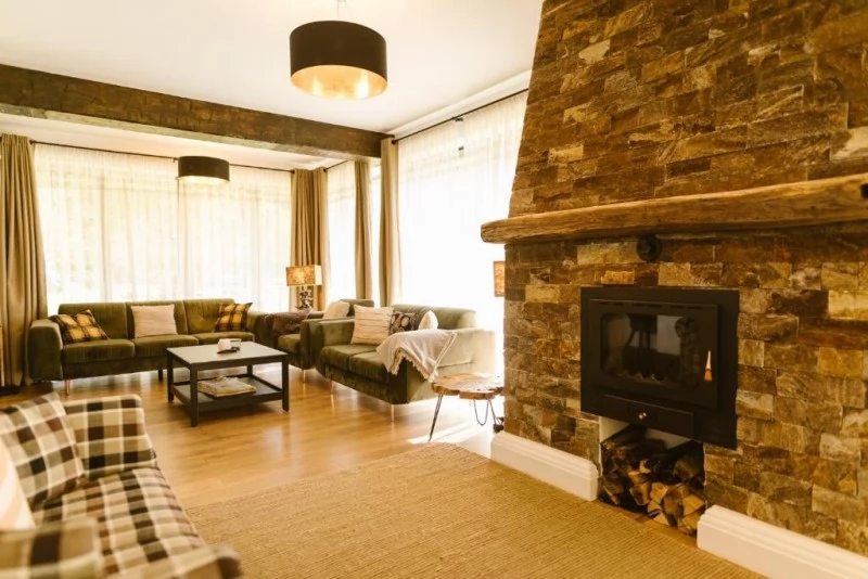 Szováta Szállás | Kulcsosház (K1480-15) A kép szerzői jogvédelem alatt állhat. Javasolt a kapcsolatfelvétel a jog tulajdonossal. Szováta Szállás | Kulcsosház (K1480-15) A kép szerzői jogvédelem alatt állhat. Javasolt a kapcsolatfelvétel a jog tulajdonossal.