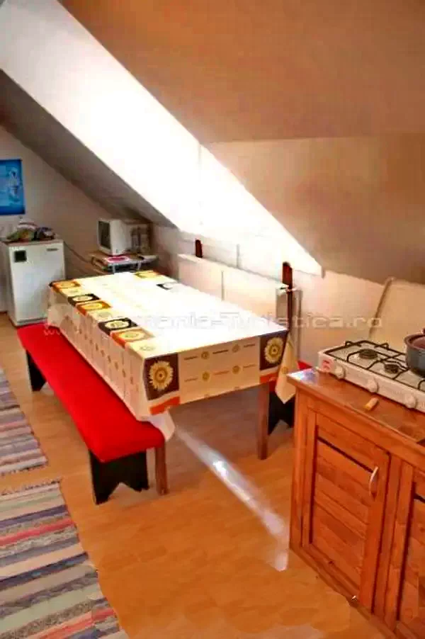 Borsec Cazare | Motel (K1236-20) Imaginea poate fi supusă drepturilor de autor. Se recomandă contactarea titularului drepturilor.