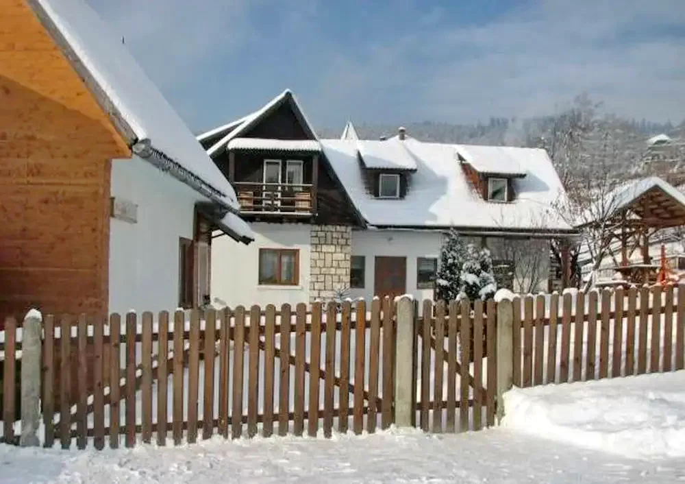 Borsec Cazare | Motel (K1236-32) Imaginea poate fi supusă drepturilor de autor. Se recomandă contactarea titularului drepturilor.