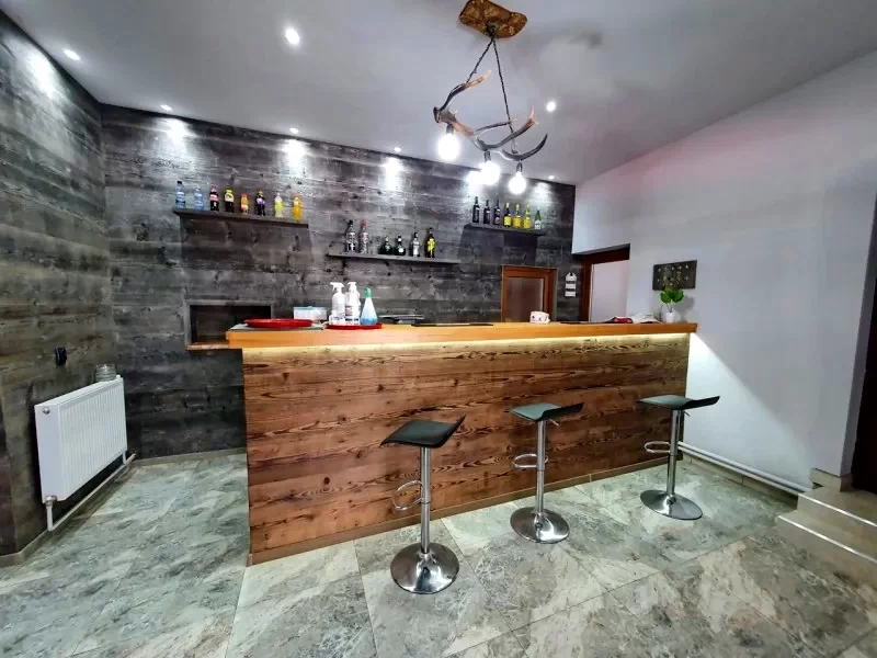 Târgu Secuiesc Cazare | Motel (K0823-4) Imaginea poate fi supusă drepturilor de autor. Se recomandă contactarea titularului drepturilor.