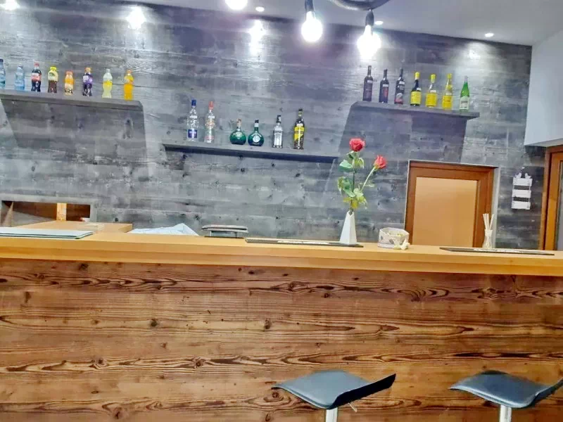 Târgu Secuiesc Cazare | Motel (K0823-8) Imaginea poate fi supusă drepturilor de autor. Se recomandă contactarea titularului drepturilor.