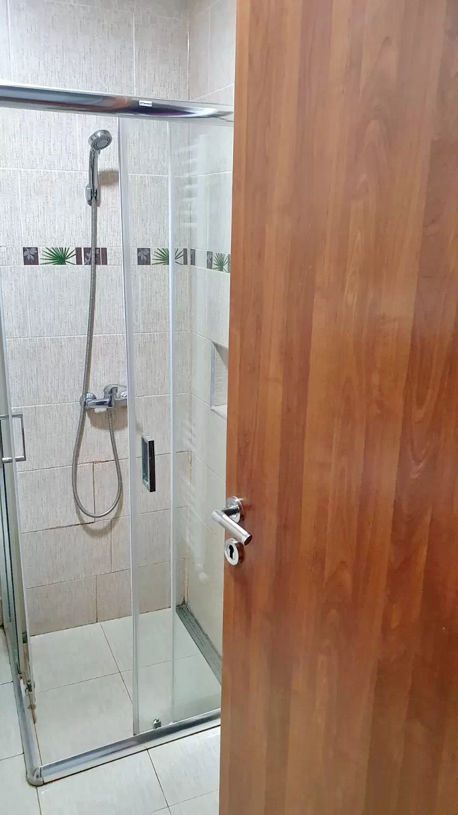 Târgu Secuiesc Cazare | Motel (K0823-10) Imaginea poate fi supusă drepturilor de autor. Se recomandă contactarea titularului drepturilor.