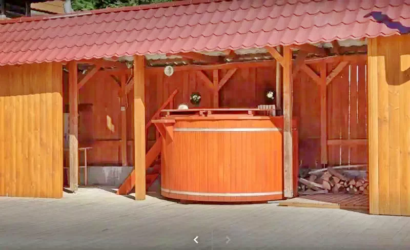 Harghita Madaras Cazare | Căsuțe tip camping (K1370-1) Imaginea poate fi supusă drepturilor de autor. Se recomandă contactarea titularului drepturilor.