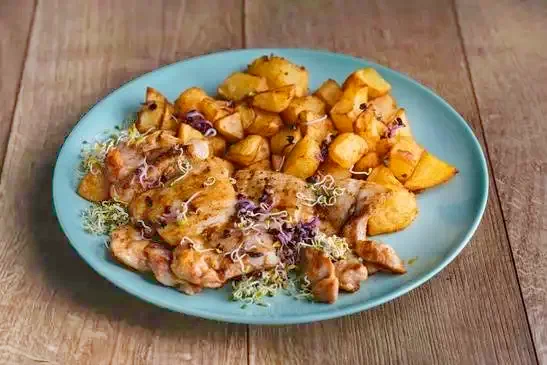 Cazare Harghita Madaras - Cabana Mădăraș** | Madarasi Hargita - Madarasi Menedékház** . Imaginea poate fi supusă drepturilor de autor. Se recomandă contactarea titularului drepturilor.