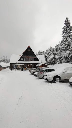 Harghita Madaras Cazare | Căsuțe tip camping (K1370-49) Imaginea poate fi supusă drepturilor de autor. Se recomandă contactarea titularului drepturilor.