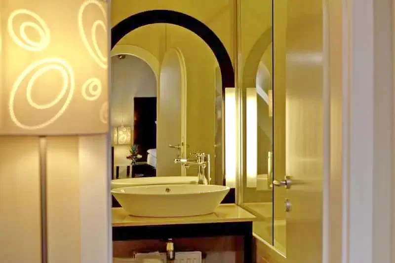 Szállás Timișoara - Hotel Timișoara **** | Temesvár - Temesvári Hotel ****. A kép szerzői jogvédelem alatt állhat. Javasolt a kapcsolatfelvétel a jog tulajdonossal.